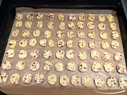 Сабле с фисташками и клюквой