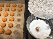 Снежки из грецкого ореха
